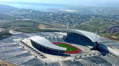 Süper Kupa finalinin adresi belli oldu: Dev maç Atatürk Olimpiyat Stadı’nda oynanacak
