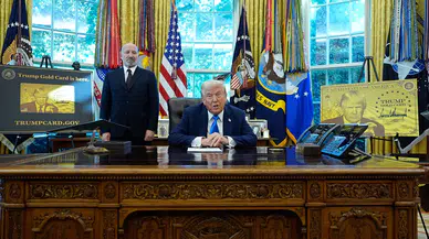 Trump 1 milyon dolarlık altın kart hızlı vize programını duyurdu