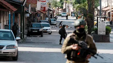 İsrail askerleri Batı Şeria'da 12 yaşındaki çocuğu başından vurdu