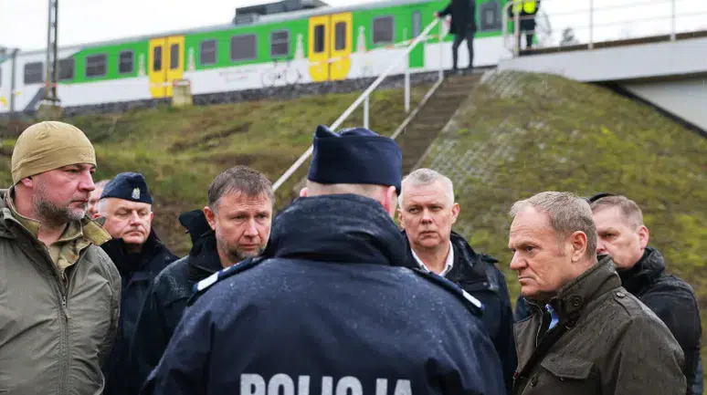 Polonya, 'eşi benzeri görülmemiş bir sabotaj eylemi' nedeniyle son Rus konsolosluğunu kapatacak